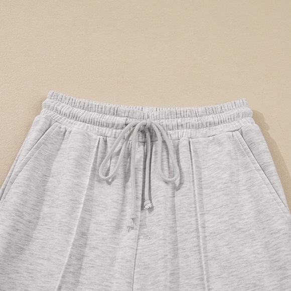 Trendy Boutique Light Gray Wide Leg Pants & Top - Picture 8 of 12